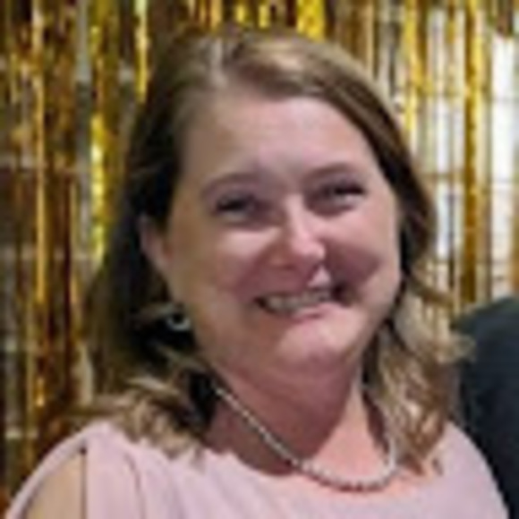 Meet your Posher, Kristy - Picture 1 of 1